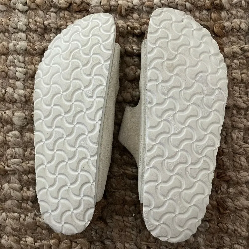 Birkenstock Arizona Oyster Cream Suede Sandals EU 39 Narrow Women’s 8-8.5